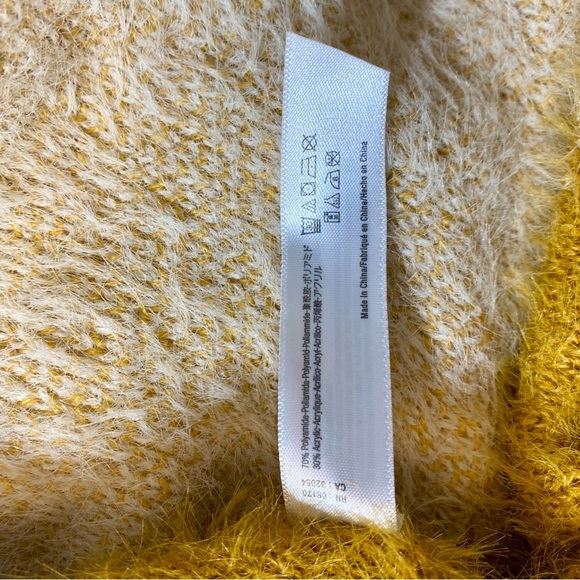 Akemi + Kin (Anthropologie) Sweater / Cardigan - Picture 2 of 7